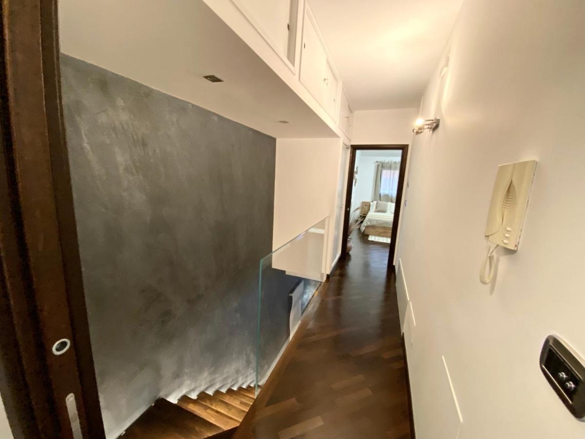 Wood Luxury House Apartment Pescara Exterior photo