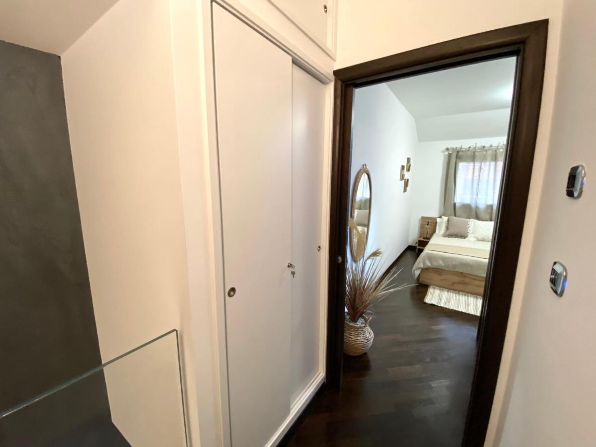 Wood Luxury House Apartment Pescara Exterior photo
